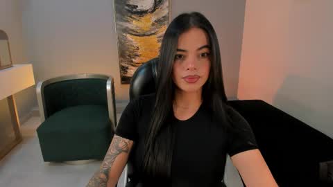 K A T E  online show from February 16, 2:39 pm