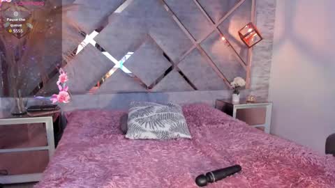 kathe_collins online show from May 11, 2:45 pm