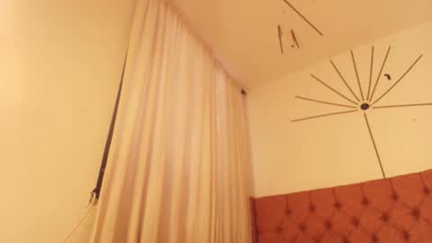 Katherine  online show from December 18, 7:51 pm