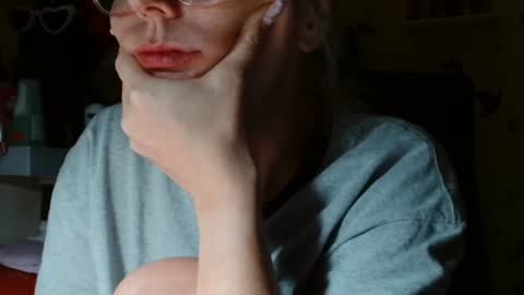 Kathleen online show from July 24, 10:39 pm