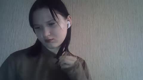 kathrynmason online show from December 1, 9:57 am