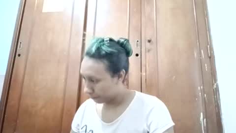 Snapshot of katia606424 chatting on January 2, 12:45 am Katia online show from January 2, 12:45 am