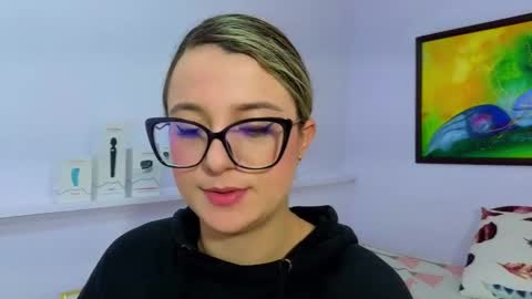 Khaterine online show from February 19, 12:26 pm