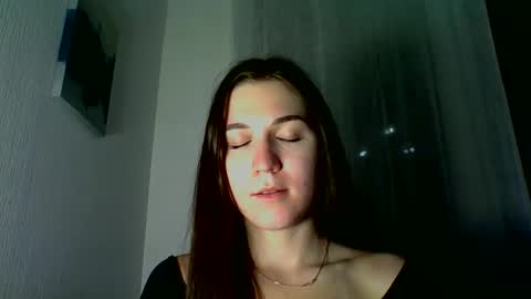 Snapshot of katie_foxi chatting on September 13, 6:38 pm katie_foxi online show from September 13, 6:38 pm