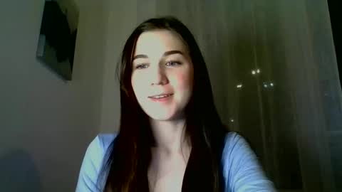 Snapshot of katie_foxi chatting on February 5, 4:15 pm katie_foxi online show from February 5, 4:15 pm