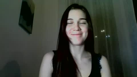 Snapshot of katie_foxi chatting on February 7, 4:24 pm katie_foxi online show from February 7, 4:24 pm