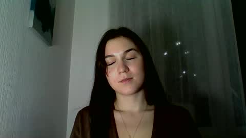 Snapshot of katie_foxi chatting on October 11, 6:43 pm katie_foxi online show from October 11, 6:43 pm