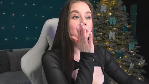 Snapshot of katie_taylorr chatting on January 26, 9:18 pm Katie online show from January 26, 9:18 pm