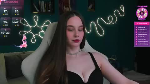 Katie online show from May 10, 11:29 pm