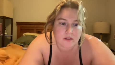 katiecopper27 online show from July 27, 10:18 pm