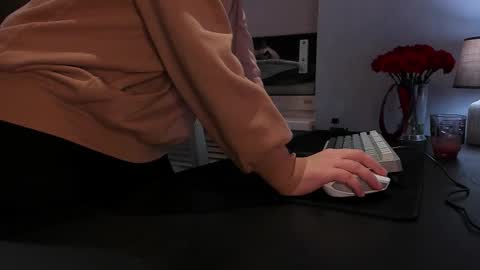 Miss Katie online show from February 16, 5:13 pm