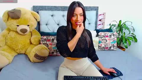 Follow Instagram katikloving online show from March 22, 7:36 am