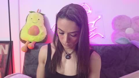 Snapshot of katrin_1 chatting on February 25, 10:20 pm Katrin online show from February 25, 10:20 pm