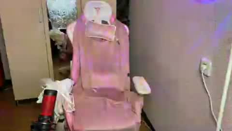   naked in pvt show 100 tk online show from July 3, 6:58 pm