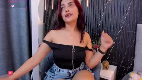 Snapshot of katrina_kaif_x chatting on October 2, 8:58 pm Keyla online show from October 2, 8:58 pm
