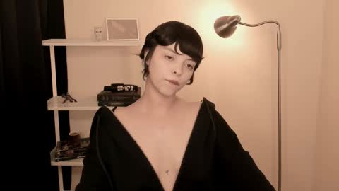 Snapshot of katsurotaro chatting on October 10, 10:47 pm katsuro online show from October 10, 10:47 pm