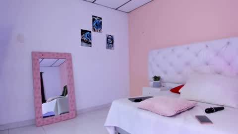 Katte online show from November 4, 1:49 pm