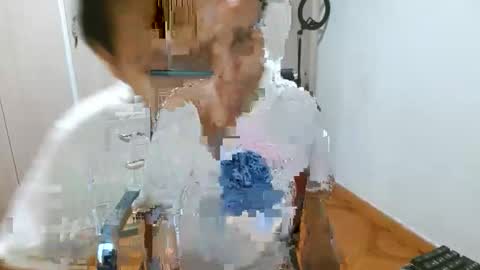 katticloos online show from April 29, 4:09 pm