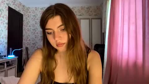 Molly online show from June 29, 12:16 pm
