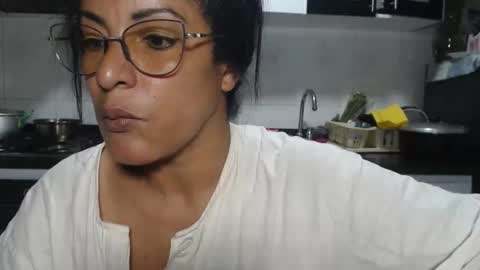 KattleyaGrey online show from January 5, 6:44 pm