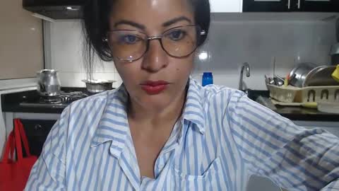 Snapshot of kattleyagray chatting on September 15, 1:19 pm KattleyaGrey online show from September 15, 1:19 pm