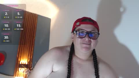 katty online show from March 6, 12:33 pm