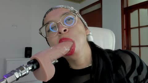 Katty online show from January 14, 8:59 pm