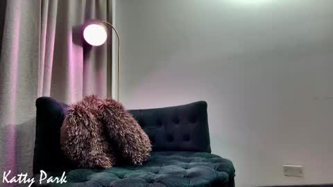 Hello Katty lovers  online show from March 20, 12:59 am