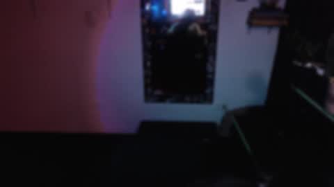 Snapshot of kattze chatting on March 4, 5:53 am      online show from March 4, 5:53 am