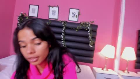 Snapshot of katy_contreras chatting on January 3, 11:14 am katy_contreras online show from January 3, 11:14 am