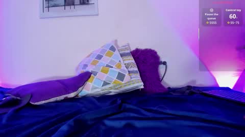 Katy online show from November 28, 8:45 pm