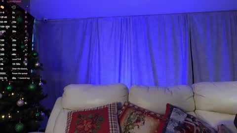 Snapshot of katyablonding chatting on December 28, 12:35 pm salo online show from December 28, 12:35 pm