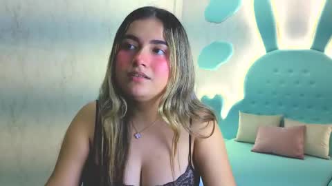 KatyBlondee  online show from January 15, 11:38 am