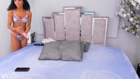 KATY online show from December 5, 7:38 pm