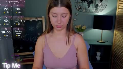 katymeaw online show from February 3, 1:27 am