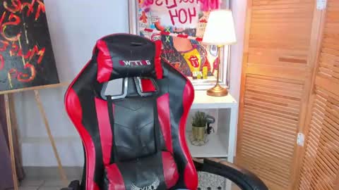 katymeaw online show from June 11, 2:53 am