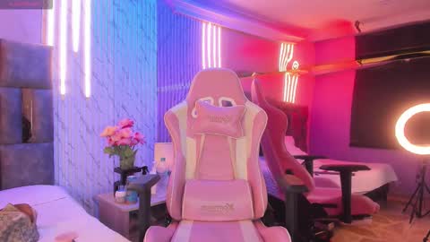 Katy Parisi online show from February 13, 5:47 pm