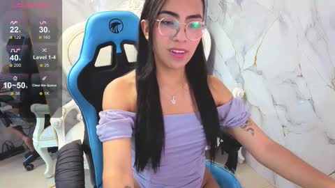 Snapshot of katyrider_a chatting on October 8, 2:32 pm katyrider_a online show from October 8, 2:32 pm
