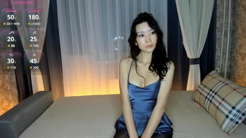 Snapshot of katyxgold chatting on January 24, 2:18 am KatyxGold online show from January 24, 2:18 am