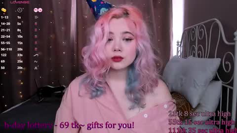 Yuki  online show from February 24, 9:19 am