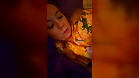 KawaiiBelle online show from July 5, 4:30 am