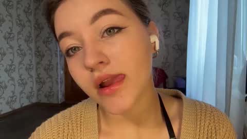 Lana online show from February 23, 7:41 am