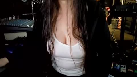 Kayla online show from January 10, 1:49 pm