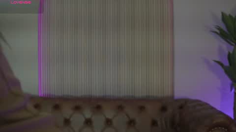 KAYLA BATISTA online show from July 25, 12:06 am