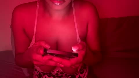 Kayla gold online show from March 5, 3:08 pm