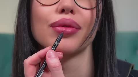 Kayla online show from June 6, 6:36 pm