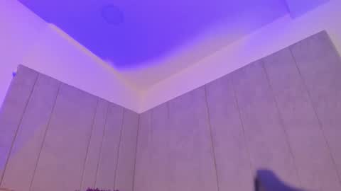 Kayla online show from December 1, 7:16 pm