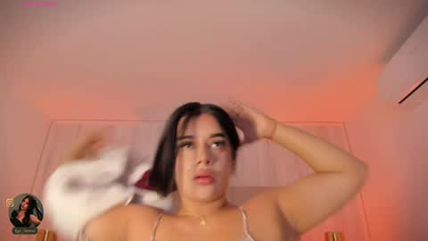 Kayla online show from April 20, 7:06 pm