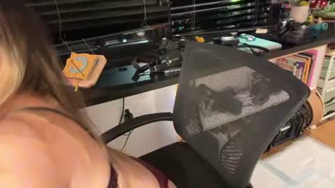 kaylawangxxx online show from July 18, 2:26 am