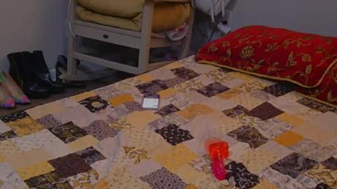 kaylee kakes online show from July 10, 9:37 pm